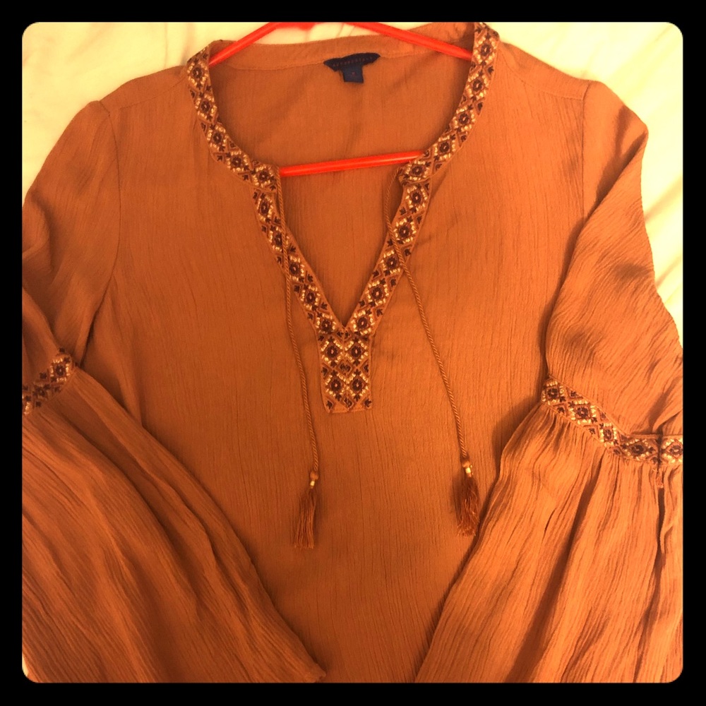 Aeropostale women’s small top worn once